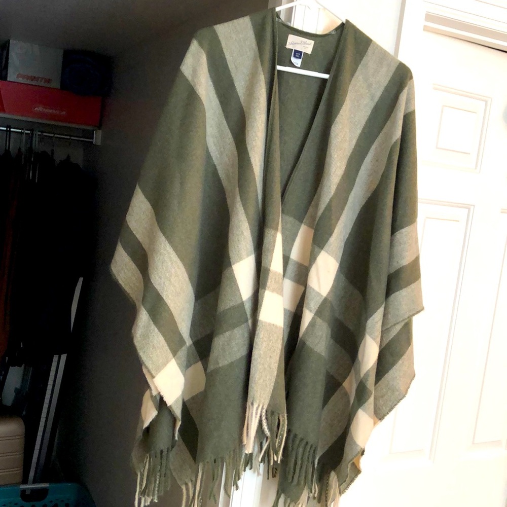 Sweater poncho